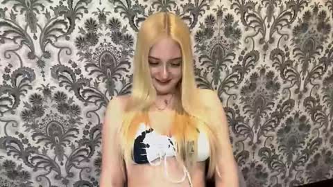 Image of Full archive of christeneweslow nude recordings. Monitor and record christeneweslow for free from Chaturbate.