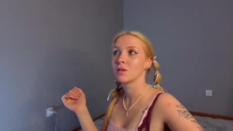 Image of Full archive of cleverblond nude recordings. Monitor and record cleverblond for free from Chaturbate.