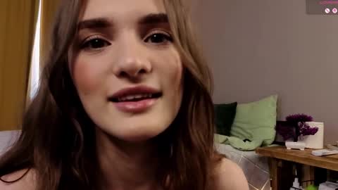 Image of Full archive of courtney_williamss1 nude recordings. Monitor and record courtney_williamss1 for free from Chaturbate.