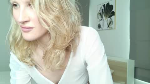 Image of Full archive of creamraspberryy nude recordings. Monitor and record creamraspberryy for free from Chaturbate.