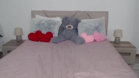 Image of Full archive of curvyanna13 nude recordings. Monitor and record curvyanna13 for free from Chaturbate.