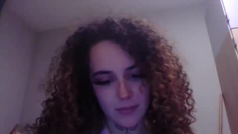 Image of Full archive of curvyyus nude recordings. Monitor and record curvyyus for free from Chaturbate.