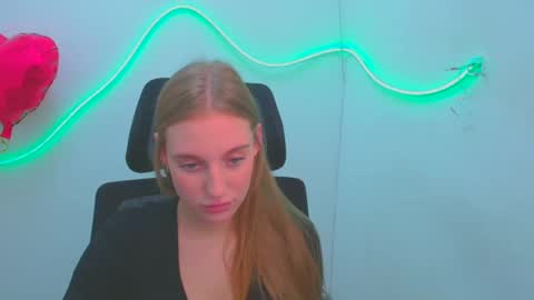 Image of Full archive of daisy_isy nude recordings. Monitor and record daisy_isy for free from Chaturbate.