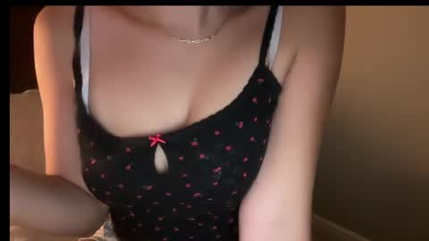 Image of Full archive of daisydrewxo nude recordings. Monitor and record daisydrewxo for free from Chaturbate.
