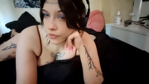 Image of Full archive of darelenedrudge nude recordings. Monitor and record darelenedrudge for free from Chaturbate.