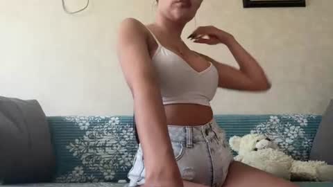 Image of Full archive of darianli nude recordings. Monitor and record darianli for free from Chaturbate.