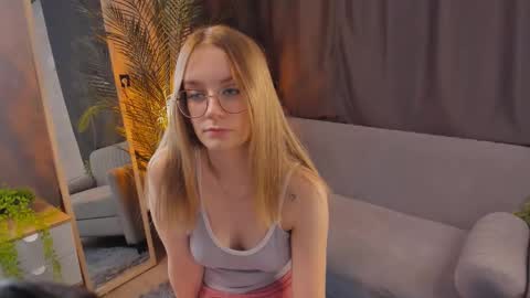 Image of Full archive of darlenegrindel nude recordings. Monitor and record darlenegrindel for free from Chaturbate.