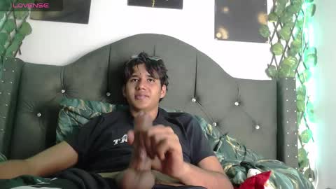Image of Full archive of deren_ nude recordings. Monitor and record deren_ for free from Chaturbate.