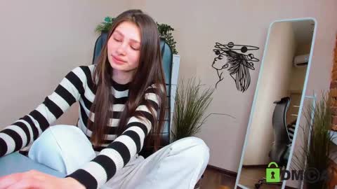 Image of Full archive of diana002 nude recordings. Monitor and record diana002 for free from Chaturbate.