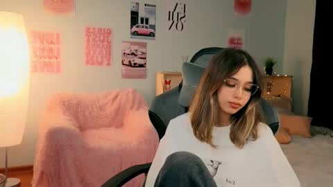 Image of Full archive of dinnerwithflowers nude recordings. Monitor and record dinnerwithflowers for free from Chaturbate.