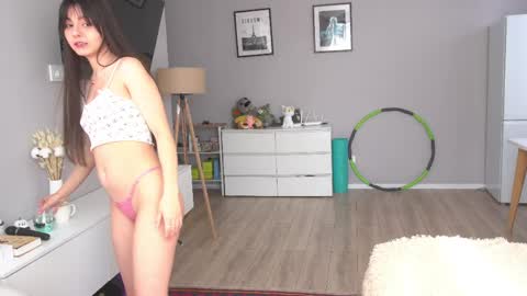 Image of Full archive of dolcevicky nude recordings. Monitor and record dolcevicky for free from Chaturbate.
