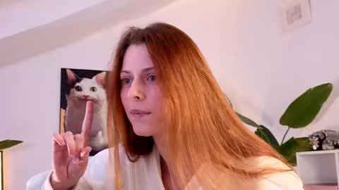 Image of Full archive of doll_lesli nude recordings. Monitor and record doll_lesli for free from Chaturbate.