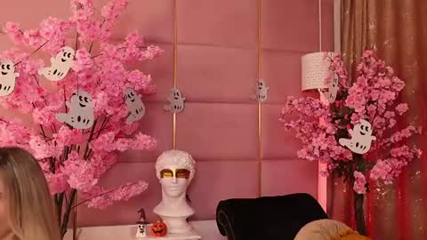 Image of Full archive of eleineblue nude recordings. Monitor and record eleineblue for free from Chaturbate.