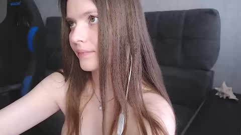 Image of Full archive of elfy___ nude recordings. Monitor and record elfy___ for free from Chaturbate.