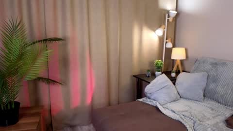 Image of Full archive of ellaburn nude recordings. Monitor and record ellaburn for free from Chaturbate.