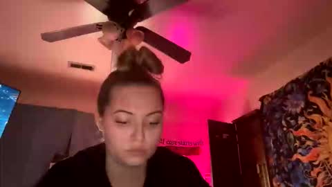 Image of Full archive of ellejess nude recordings. Monitor and record ellejess for free from Chaturbate.