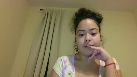 Image of Full archive of ellibell26 nude recordings. Monitor and record ellibell26 for free from Chaturbate.