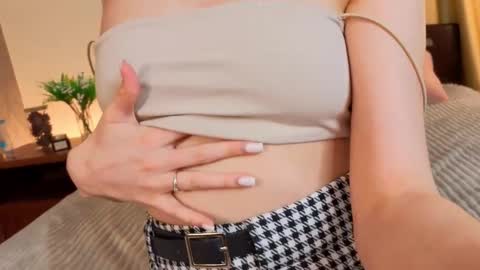 Image of Full archive of elvinabeat nude recordings. Monitor and record elvinabeat for free from Chaturbate.