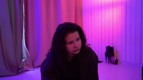 Image of Full archive of elwinebeecham nude recordings. Monitor and record elwinebeecham for free from Chaturbate.