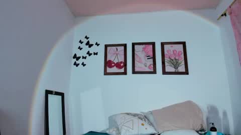 Image of Full archive of emiily_parkerr nude recordings. Monitor and record emiily_parkerr for free from Chaturbate.