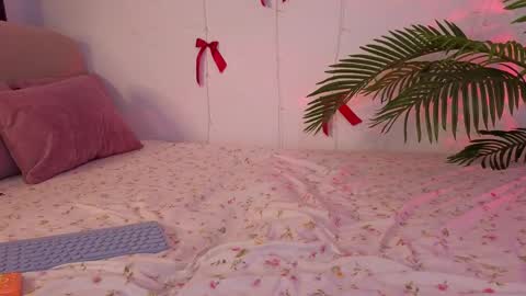 Image of Full archive of emillymarc nude recordings. Monitor and record emillymarc for free from Chaturbate.