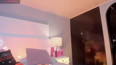 Image of Full archive of emily_roberts1 nude recordings. Monitor and record emily_roberts1 for free from Chaturbate.