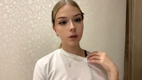 Image of Full archive of emilymits nude recordings. Monitor and record emilymits for free from Chaturbate.