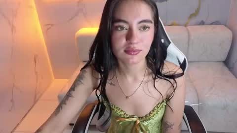 Image of Full archive of emma_barker_tp nude recordings. Monitor and record emma_barker_tp for free from Chaturbate.
