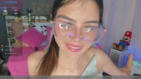 Image of Full archive of emmalopez001 nude recordings. Monitor and record emmalopez001 for free from Chaturbate.