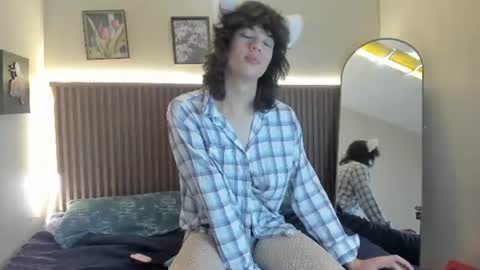 Image of Full archive of erick_ferrer nude recordings. Monitor and record erick_ferrer for free from Chaturbate.