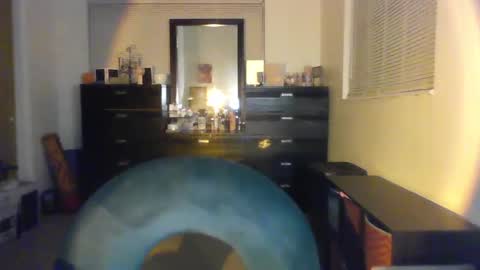 Image of Full archive of esmeluvs nude recordings. Monitor and record esmeluvs for free from Chaturbate.