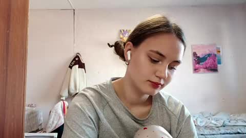 Image of Full archive of eveliaballiett nude recordings. Monitor and record eveliaballiett for free from Chaturbate.