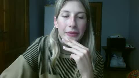 Image of Full archive of evelyn_21_m nude recordings. Monitor and record evelyn_21_m for free from Chaturbate.