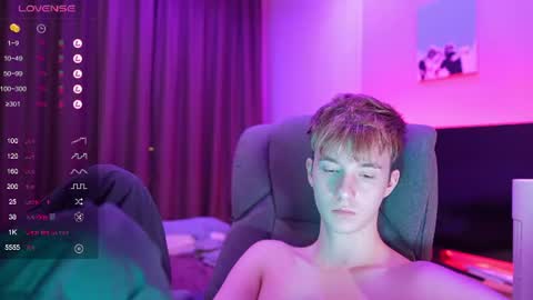Image of Full archive of faceless_man20 nude recordings. Monitor and record faceless_man20 for free from Chaturbate.