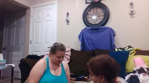 Image of Full archive of fall_flowers96 nude recordings. Monitor and record fall_flowers96 for free from Chaturbate.