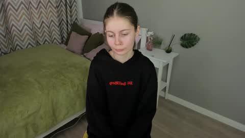 Image of Full archive of flowcastle_ nude recordings. Monitor and record flowcastle_ for free from Chaturbate.