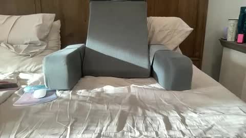 Image of Full archive of flowingpeach nude recordings. Monitor and record flowingpeach for free from Chaturbate.