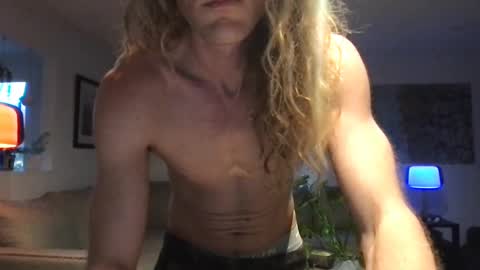 Image of Full archive of fratstar305 nude recordings. Monitor and record fratstar305 for free from Chaturbate.