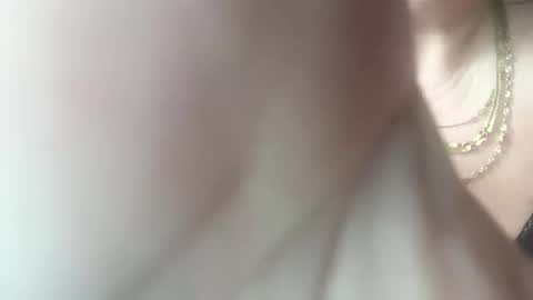 Image of Full archive of freee2laura nude recordings. Monitor and record freee2laura for free from Chaturbate.