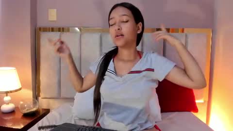 Image of Full archive of freyacameron nude recordings. Monitor and record freyacameron for free from Chaturbate.