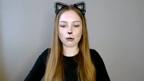 Image of Full archive of funemma000 nude recordings. Monitor and record funemma000 for free from Chaturbate.