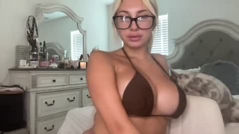 Image of Full archive of gabbyricca nude recordings. Monitor and record gabbyricca for free from Chaturbate.