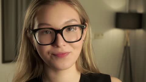 Image of Full archive of gillianelletson nude recordings. Monitor and record gillianelletson for free from Chaturbate.