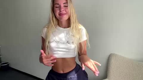 Image of Full archive of glennistattrie nude recordings. Monitor and record glennistattrie for free from Chaturbate.