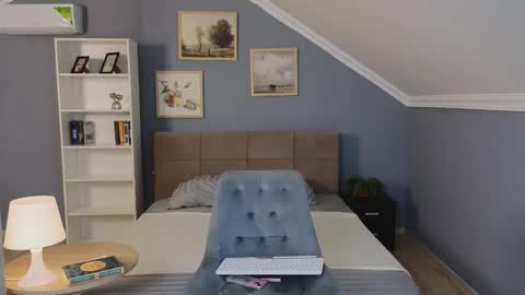 Image of Full archive of gloria_jenkins nude recordings. Monitor and record gloria_jenkins for free from Chaturbate.