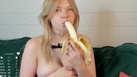 Image of Full archive of golden_matter nude recordings. Monitor and record golden_matter for free from Chaturbate.