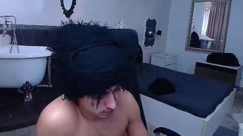 Image of Full archive of griffindane nude recordings. Monitor and record griffindane for free from Chaturbate.