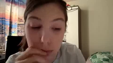 Image of Full archive of guineverefort nude recordings. Monitor and record guineverefort for free from Chaturbate.