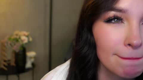 Image of Full archive of gwendaby nude recordings. Monitor and record gwendaby for free from Chaturbate.