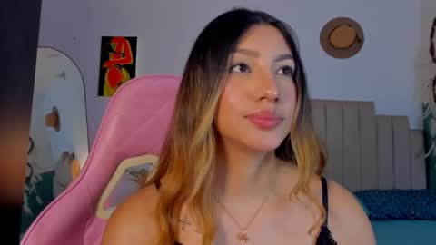 Image of Full archive of h3y_mia3 nude recordings. Monitor and record h3y_mia3 for free from Chaturbate.